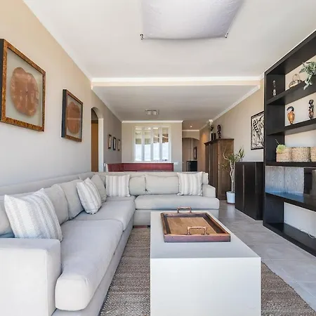 Spacious Two Bedroom With Terrace Right On The Surf * Las Palmas de Gran Canaria
